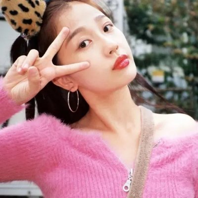 孔雀圣使请动心